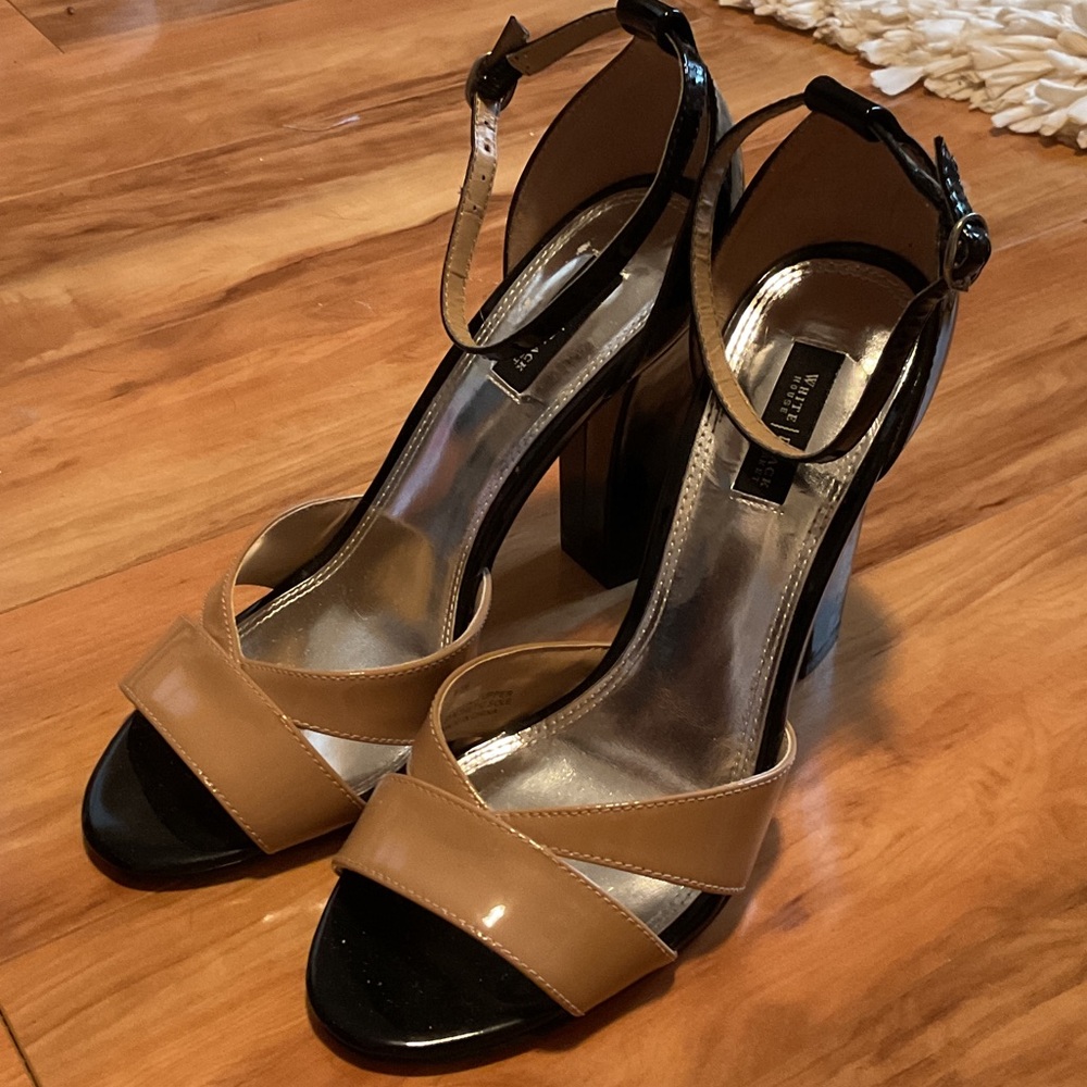 White House, black market, two tone, leather heels